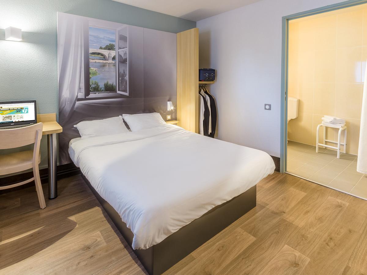 B&B Hotel Tours Nord 1 Val De Loire ภายนอก รูปภาพ